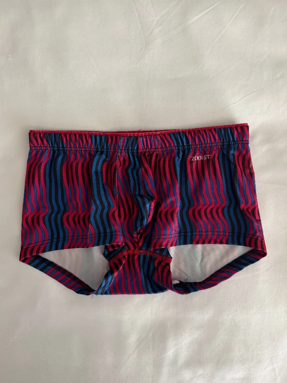 2(x)ist Sliq Micro Trunk - NWT - Size Small